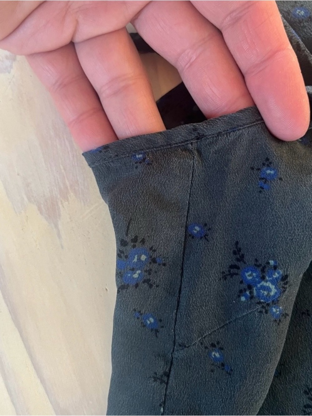 Wilfred 100% Silk Dark Teal Floral Camisole - Picture 8 of 16